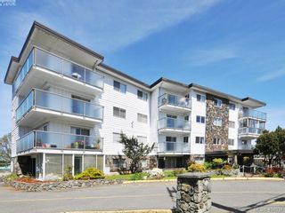 Photo 1: 301 848 ESQUIMALT Rd in VICTORIA: Es Old Esquimalt Condo for sale (Esquimalt)  : MLS®# 804610