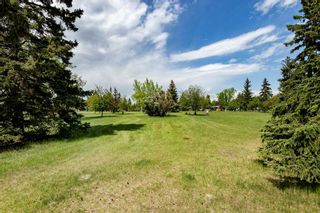 Photo 34: 28 Meadowlark Crescent SW in Calgary: Meadowlark Park Detached for sale : MLS®# A2030847
