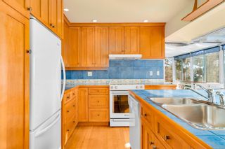 Photo 17: 55 King George Terr in Oak Bay: OB Gonzales House for sale : MLS®# 917322