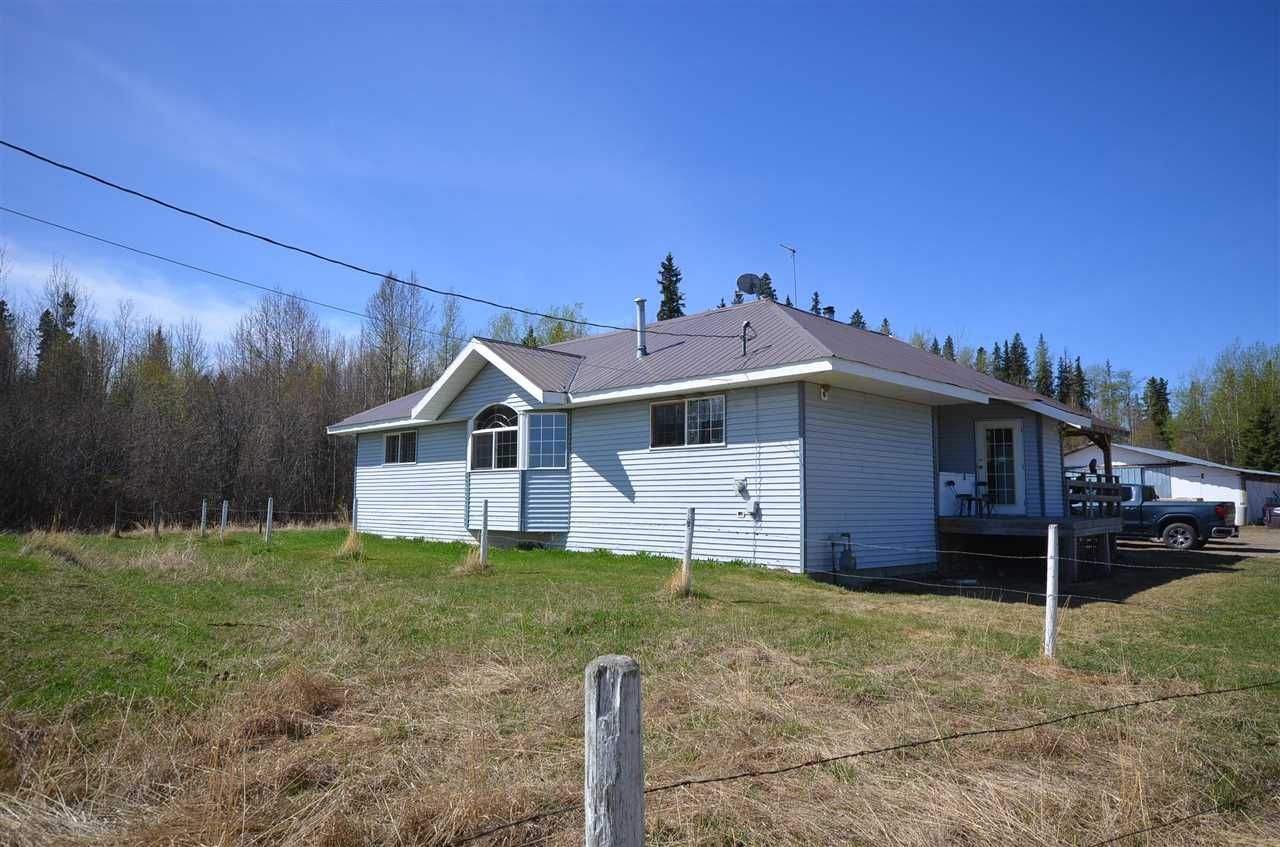 Photo 1: Photos: 12012 N 97 Highway in Charlie Lake: Fort St. John - Rural W 100th House for sale in "MILE 72" (Fort St. John (Zone 60))  : MLS®# R2555961