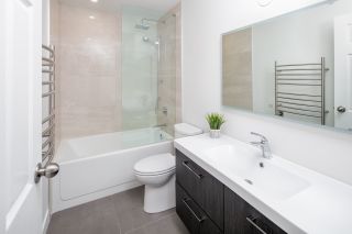 Photo 13: 3 2305 W 10TH Avenue in Vancouver: Kitsilano Townhouse for sale in "Park Place" (Vancouver West)  : MLS®# R2440761