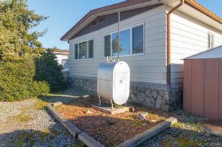 Photo 19: 11 151 Cooper Rd in VICTORIA: VR Glentana Manufactured Home for sale (View Royal)  : MLS®# 805155