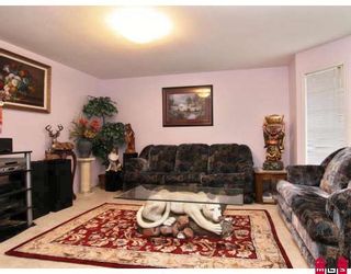 Photo 2: 34753 DELAIR Road in Abbotsford: Abbotsford East House for sale : MLS®# F2817027