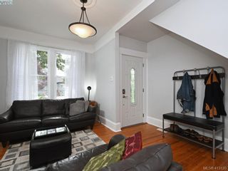 Photo 4: 489 Swinford St in VICTORIA: Es Saxe Point House for sale (Esquimalt)  : MLS®# 819230