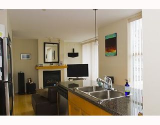 Photo 7: 2107 989 RICHARDS Street in Vancouver: Downtown VW Condo for sale in "MONDRIAN" (Vancouver West)  : MLS®# V713987