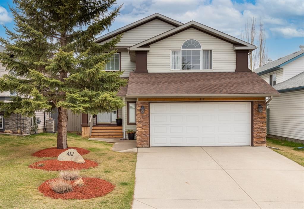 Welcome to 412 Sheep River Point.  With attractive curb appeal and low maintenance landscaping  on a quiet street in central Okotoks.