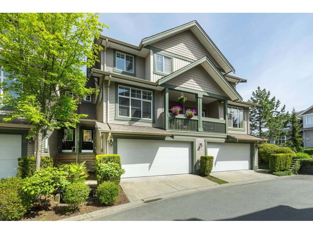 Main Photo: 23 6050 166TH Street in Surrey: Cloverdale BC Townhouse for sale in "WESTFIELD" (Cloverdale)  : MLS®# R2365390
