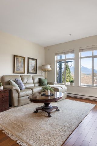 Photo 3: 204 4365 HASTINGS Street in Burnaby: Vancouver Heights Condo for sale in "TRAMONTO" (Burnaby North)  : MLS®# R2760922