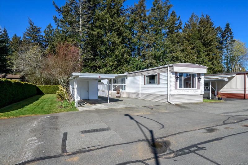FEATURED LISTING: 51 - 1240 Wilkinson Rd Comox