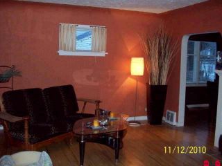 Photo 4: 45813 HENDERSON AV in Chilliwack: House for sale : MLS®# H1100168