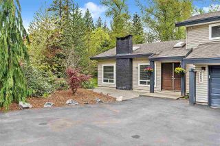 Photo 3: 22829 76B Crescent in Langley: Fort Langley House for sale in "Forest Knolls" : MLS®# R2573490