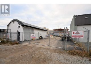 Photo 1: 970 LOWER PATRICIA BOULEVARD in Prince George: Industrial for sale : MLS®# C8056000