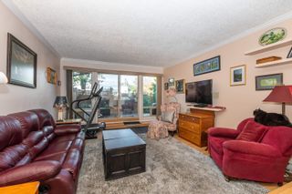 Photo 2: 101 46210 CHILLIWACK CENTRAL Road in Chilliwack: H911 Condo for sale in "Cedarwood" : MLS®# R2737169