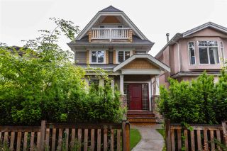 Photo 1: 1336 E 23RD Avenue in Vancouver: Knight 1/2 Duplex for sale (Vancouver East)  : MLS®# R2459298