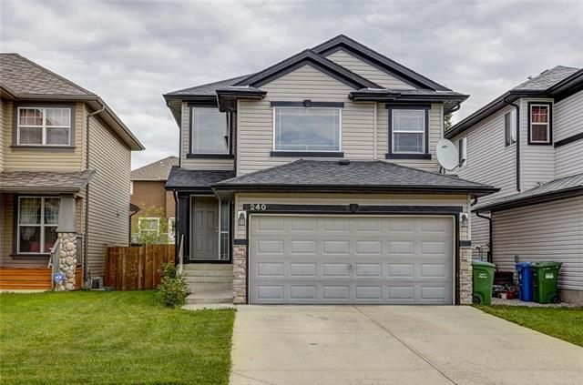 Main Photo: 240 EVERMEADOW Avenue SW in Calgary: Evergreen Detached for sale : MLS®# C4302505