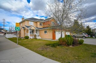 Photo 4: 1545 Strathcona Drive SW in Calgary: Strathcona Park Semi Detached for sale : MLS®# A1219306