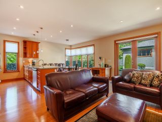 Photo 11: 3193 W 42ND Avenue in Vancouver: Kerrisdale House for sale (Vancouver West)  : MLS®# R2874924