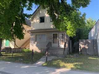 Photo 1: 449 Selkirk Avenue in Winnipeg: North End Residential for sale (4A)  : MLS®# 202220895