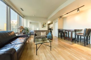Photo 4: 1004 989 NELSON Street in Vancouver: Downtown VW Condo for sale in "THE ELECTRA" (Vancouver West)  : MLS®# R2435336
