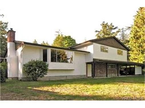 Main Photo:  in NORTH SAANICH: NS Lands End House for sale (North Saanich)  : MLS®# 418221