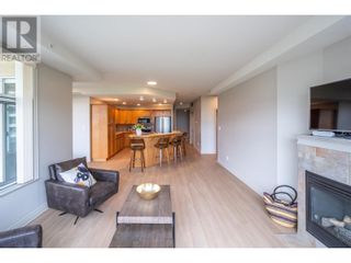 Photo 17: 100 Lakeshore Drive Unit# 415 in Penticton: House for sale : MLS®# 10312859
