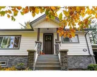 Photo 2: 32054 SCOTT Avenue in Mission: Mission BC House for sale : MLS®# R2121378