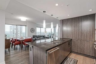 Photo 2: 1803 930 6 Avenue SW in Calgary: Downtown Commercial Core Apartment for sale : MLS®# A2073267