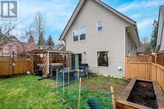 Photo 32: 114 2787 First St in Courtenay: House for sale : MLS®# 959335