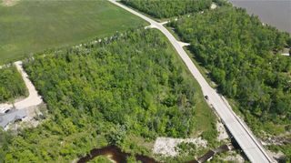 Photo 16: 8 McEhleran Road in Gimli: Vacant Land for sale : MLS®# 202330539