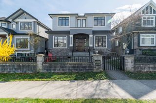 Photo 1: 2410 BONNYVALE Avenue in Vancouver: Fraserview VE House for sale (Vancouver East)  : MLS®# R2670203