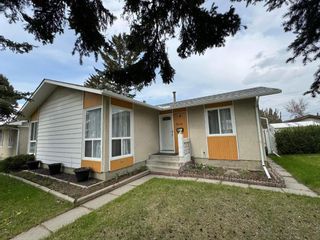 Photo 2: 5116 8 Avenue SE in Calgary: Forest Heights Detached for sale : MLS®# A2131841