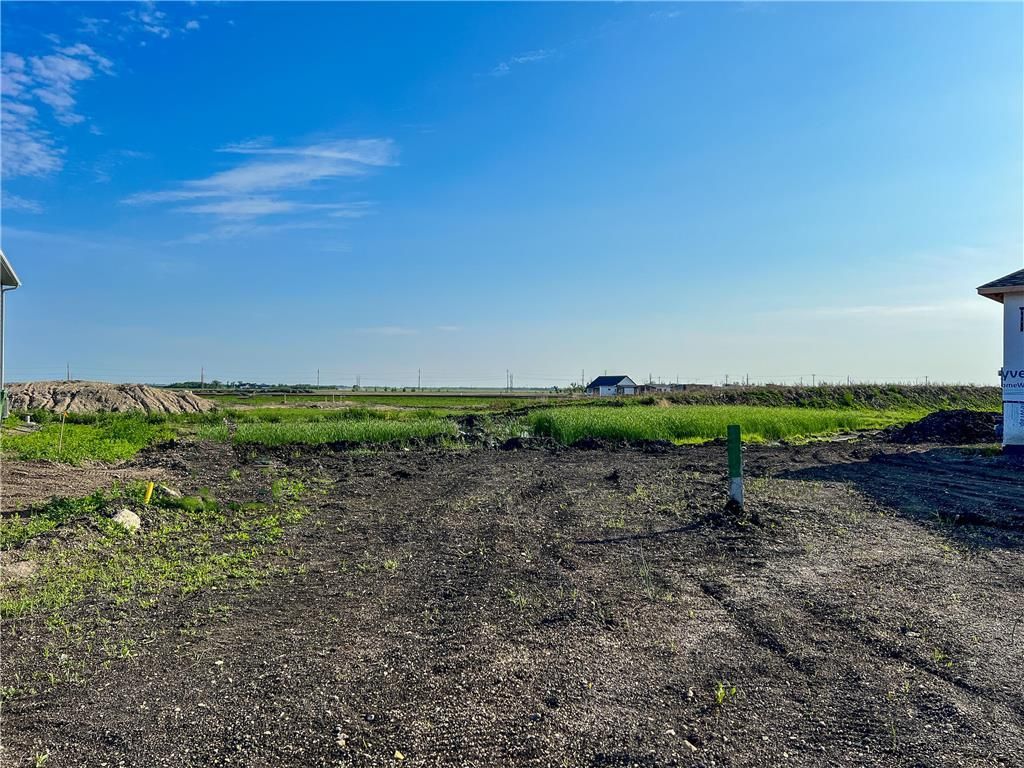 Main Photo: 98 Parkside Crescent in Mitchell: Vacant Land for sale : MLS®# 202313441