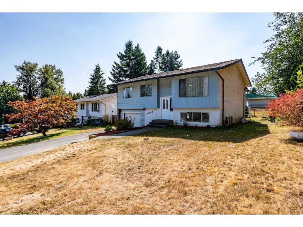 Main Photo: 7843 EIDER Street in Mission: Mission BC House for sale : MLS®# R2605391