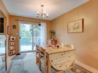 Photo 4: 1972 Blackthorn Dr in Central Saanich: CS Saanichton House for sale : MLS®# 888163