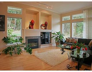 Photo 4: 8 MOSSOM CREEK Drive in Port_Moody: North Shore Pt Moody 1/2 Duplex for sale (Port Moody)  : MLS®# V762195