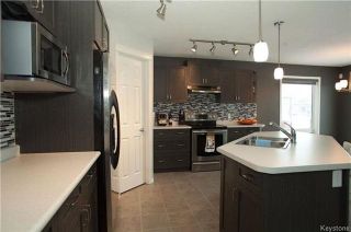 Photo 4: 90 Buckley Trow Bay in Winnipeg: River Park South Residential for sale (2F)  : MLS®# 1800955