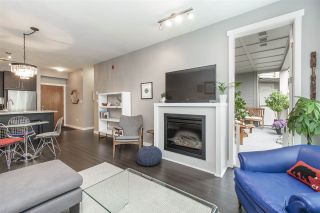 Photo 12: 303 119 W 22ND Street in North Vancouver: Central Lonsdale Condo for sale in "Anderson Walk" : MLS®# R2479541