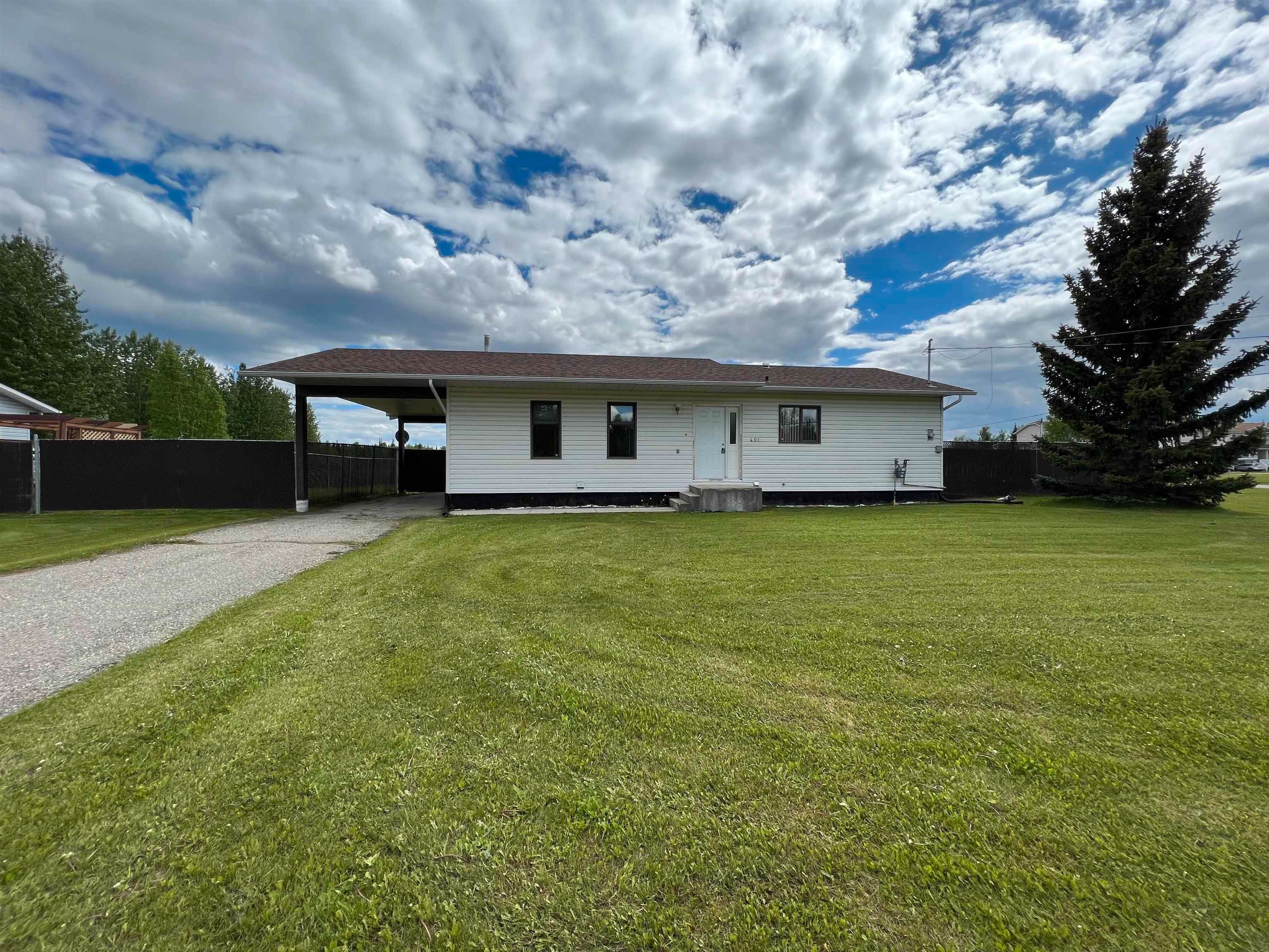 Main Photo: 401 STUART Drive in Mackenzie: Mackenzie -Town House for sale : MLS®# R2689794