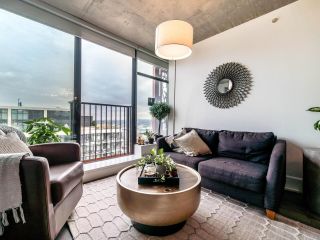 Photo 2: 3505 128 W CORDOVA Street in Vancouver: Downtown VW Condo for sale in "WOODWARDS W43" (Vancouver West)  : MLS®# R2859565