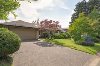 Photo 62: 2233 Lifton Pl in Saanich: SE Arbutus House for sale (Saanich East)  : MLS®# 962179