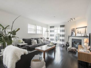 Photo 1: 401 3308 VANNESS Avenue in Vancouver: Collingwood VE Condo for sale (Vancouver East)  : MLS®# R2179695