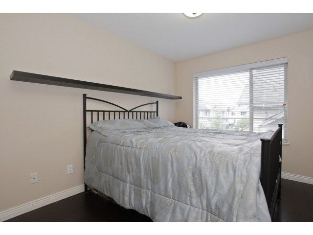 Photo 16: Photos: 3 5388 201A Street in Langley: Langley City Townhouse for sale in "THE COURTYARD" : MLS®# F1439570