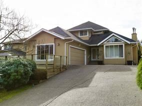 Main Photo: 4015 DEANE PLACE in North Vancouver: Indian River House for sale : MLS®# R2196733