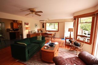 Photo 5: 2710 Privateers Rd in Pender Island: GI Pender Island House for sale (Gulf Islands)  : MLS®# 908474