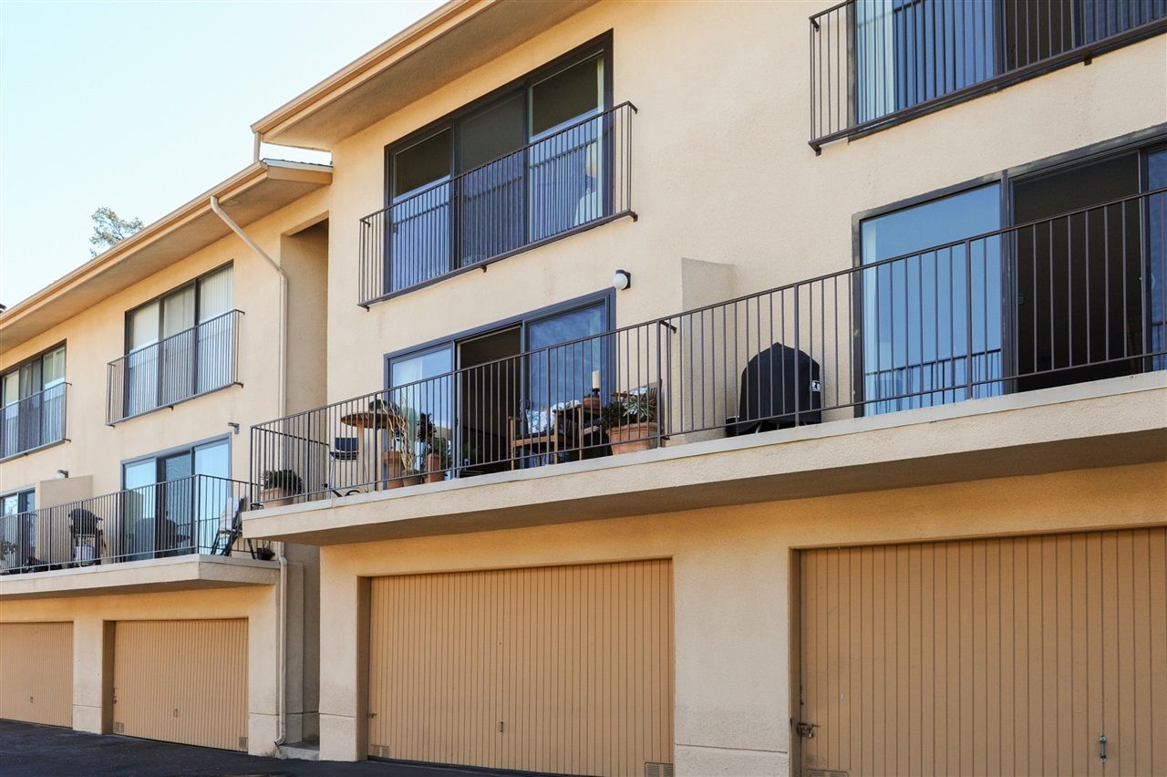 Main Photo: HILLCREST Condo for sale : 2 bedrooms : 4235 5th Ave in San Diego