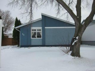 Photo 1: 23 Marquis Crescent in WINNIPEG: Maples / Tyndall Park Residential for sale (North West Winnipeg)  : MLS®# 1426156
