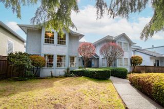 Photo 2: 245 E 17TH Street in North Vancouver: Central Lonsdale Townhouse for sale : MLS®# R2870438