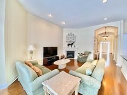Photo 2: 75 Babes Way in Stouffville: Freehold for sale : MLS®# N4659129