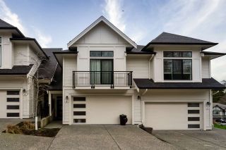 Photo 1: 2 5797 PROMONTORY Road in Chilliwack: Promontory Townhouse for sale in "THORNTON TERRACE" (Sardis)  : MLS®# R2433900