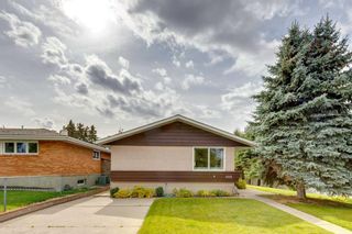 Photo 1: 1111 Mayland Drive NE in Calgary: Mayland Heights Detached for sale : MLS®# A2082145